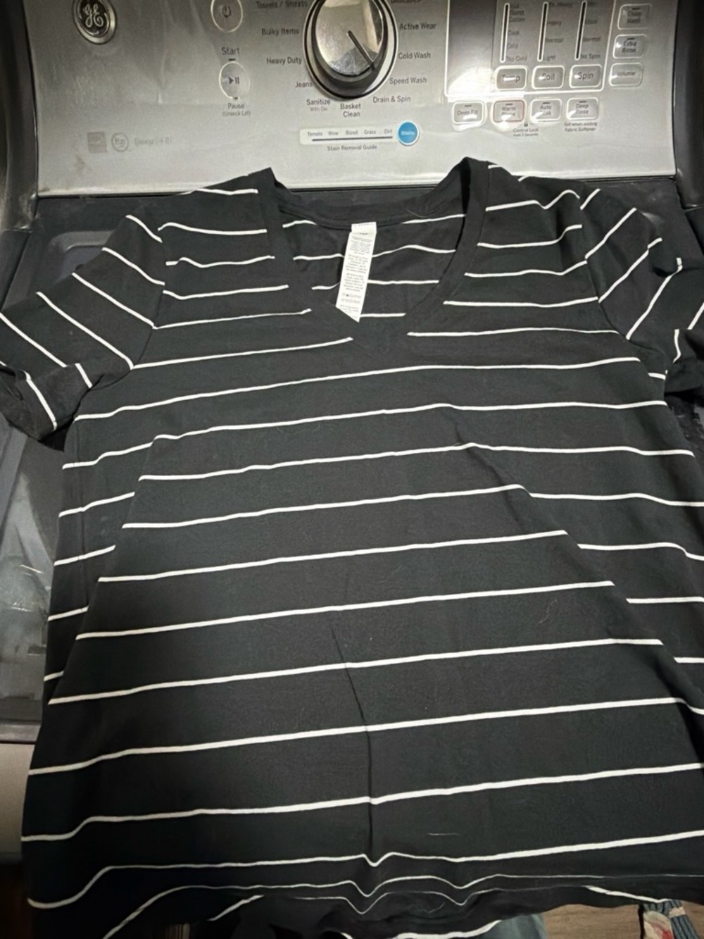 lululemon athletica Black with White Stripe V-Neck Short Sleeve Tee